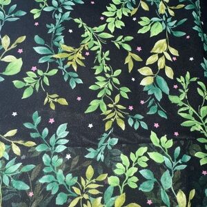 Francesca's Collections Green and Black Midi Dress